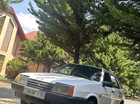 LADA (VAZ) 2109 1993