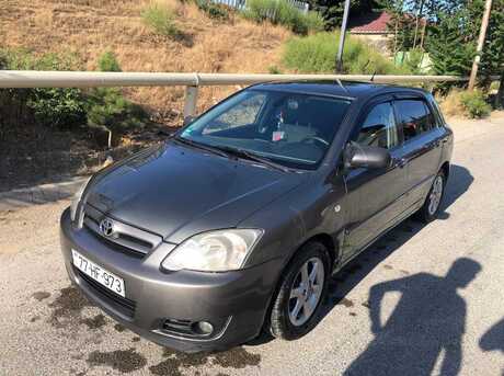 Toyota Corolla 2004