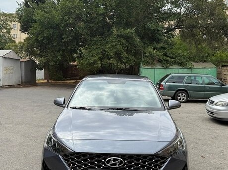 Hyundai Accent 2021