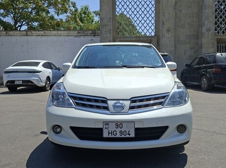 Nissan Tiida 2008