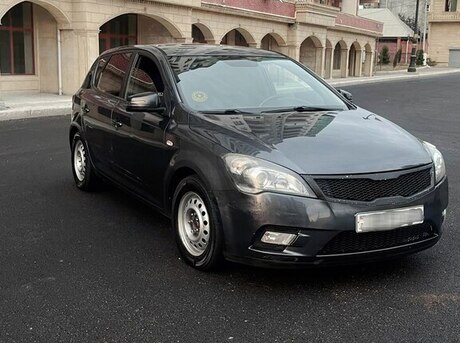 Kia Ceed 2010