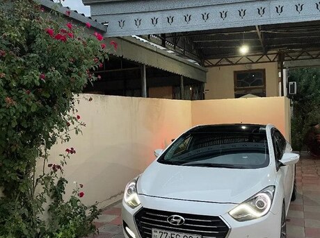 Hyundai i40 2013
