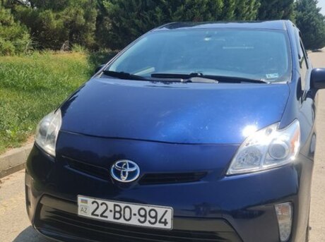 Toyota Prius 2012