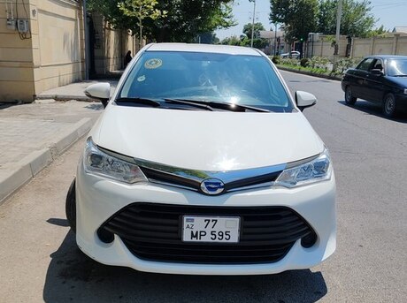 Toyota Corolla Fielder 2016