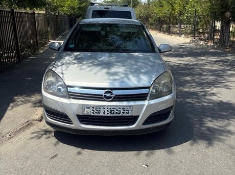Opel Astra 2005