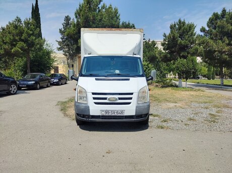 Ford Transit 2010