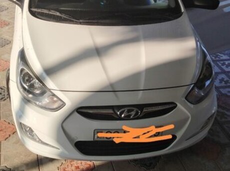 Hyundai Accent 2013