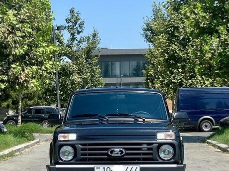 LADA (VAZ) Niva
