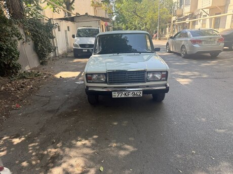 LADA (VAZ) 2107 2011