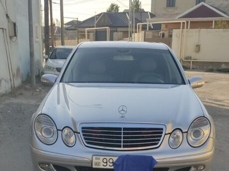 Mercedes E 240 2002