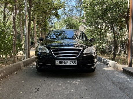 Chrysler 200 2012