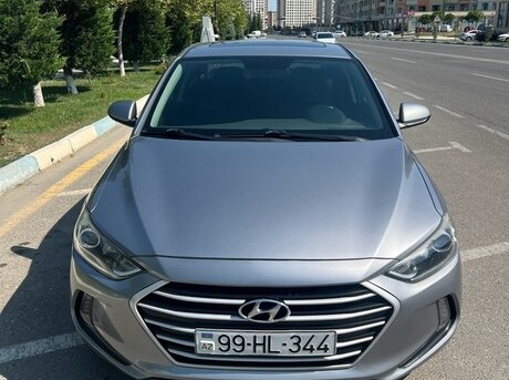 Hyundai Elantra 2017