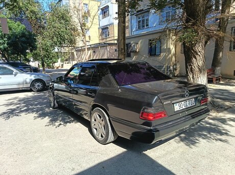Mercedes E 220 1994