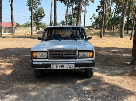 LADA (VAZ) 2107 2004