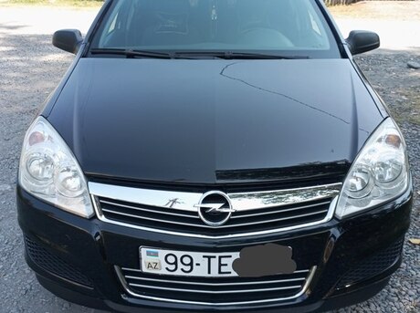 Opel Astra 2009