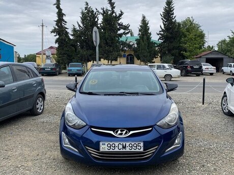 Hyundai Elantra 2012
