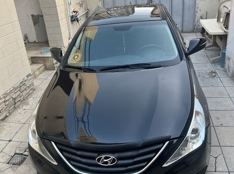 Hyundai Sonata 2011
