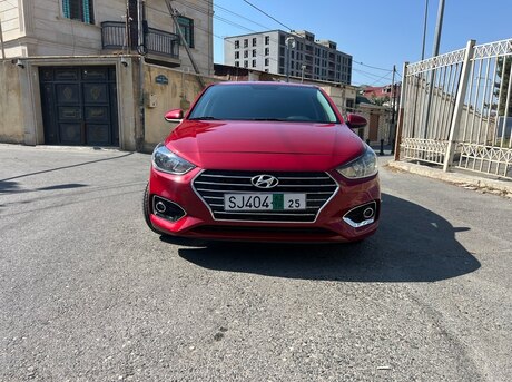 Hyundai Accent