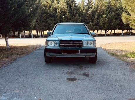 Mercedes 190 1992