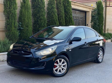 Hyundai Accent 2013