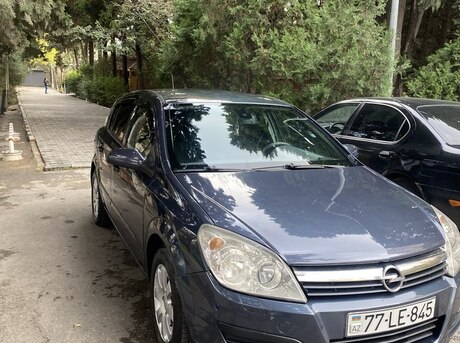 Opel Astra 2007