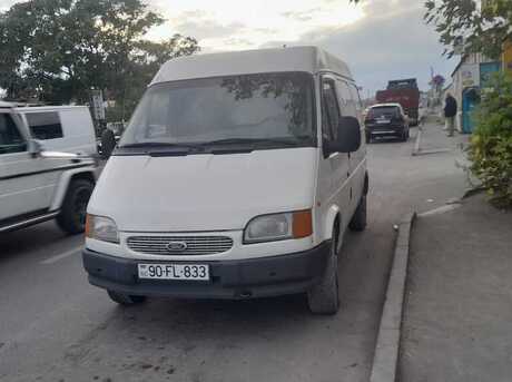 Ford Transit 2000