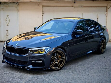 BMW 520
