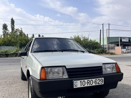 LADA (VAZ) 21099 1999