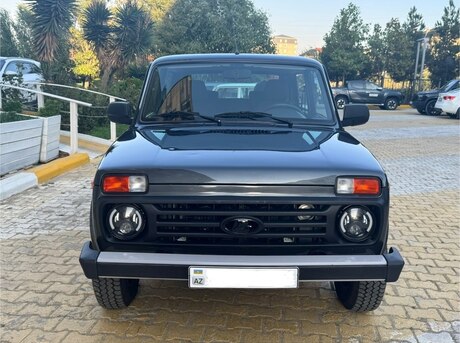 LADA (VAZ) Niva 2022