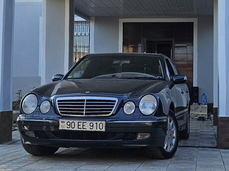 Mercedes E 320 2001