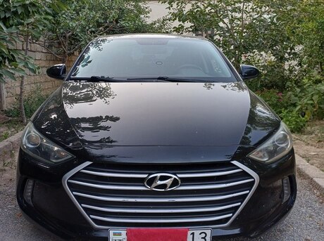 Hyundai Elantra 2017