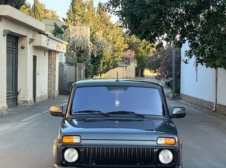 LADA (VAZ) Niva 2021