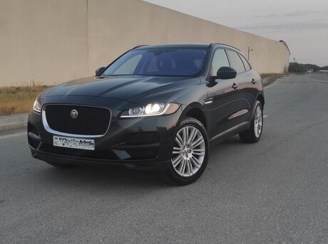 Jaguar F-Pace 2016