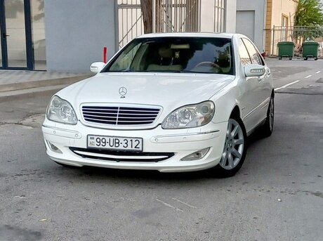 Mercedes S 320