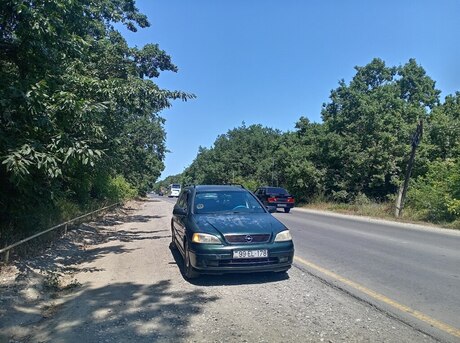 Opel Astra 1998