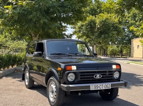 LADA (VAZ) Niva