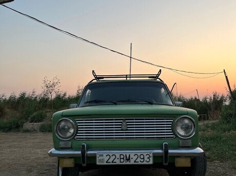 LADA (VAZ) 2102 1983