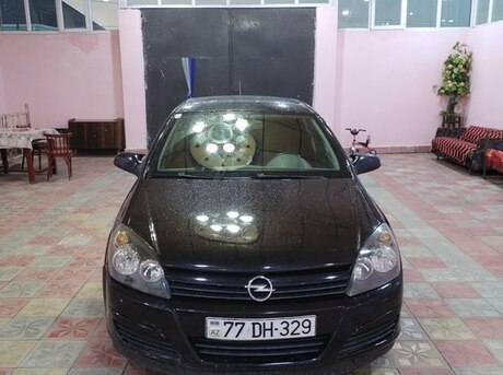 Opel Astra 2025