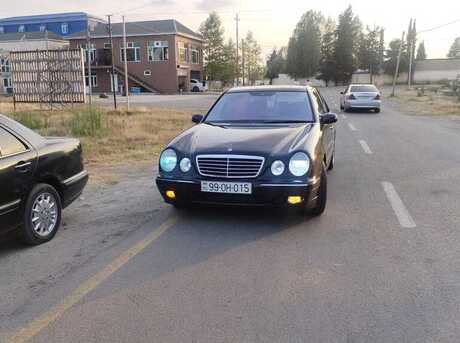 Mercedes E 270 2001