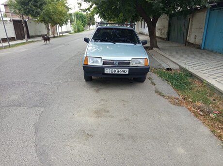LADA (VAZ) 21099