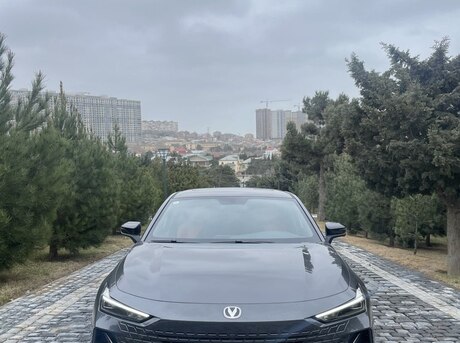 Changan Uni-V iDD