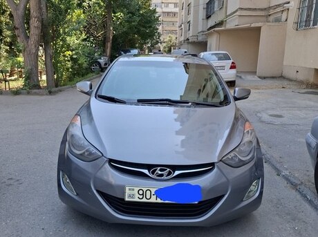 Hyundai Elantra 2011
