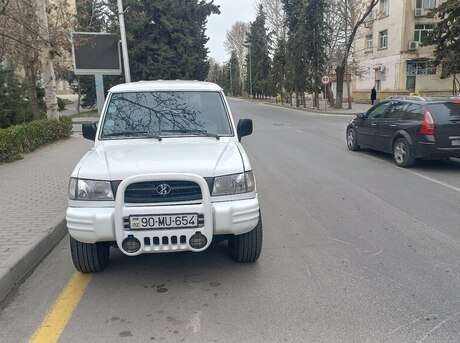 Hyundai Galloper 2000