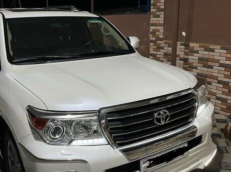Toyota Land Cruiser 2010