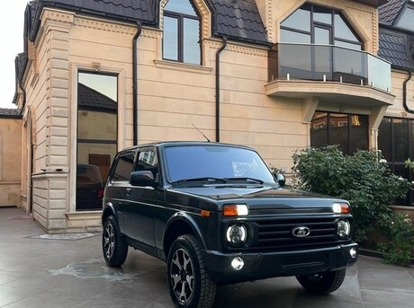 LADA (VAZ) Niva