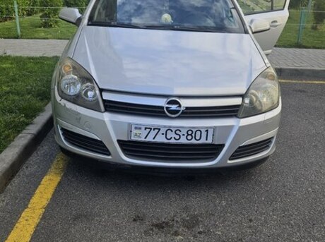 Opel Astra 2004