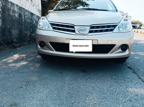 Nissan Tiida 2012