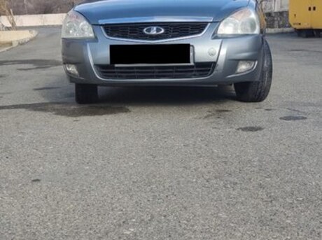 LADA (VAZ) Priora 2012