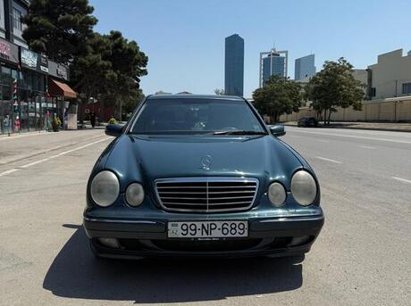 Mercedes E 240 2000