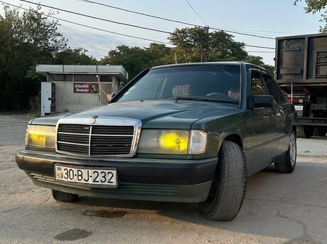 Mercedes 190 1992